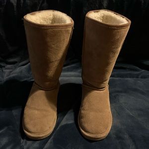 Hickory bearpaw boots